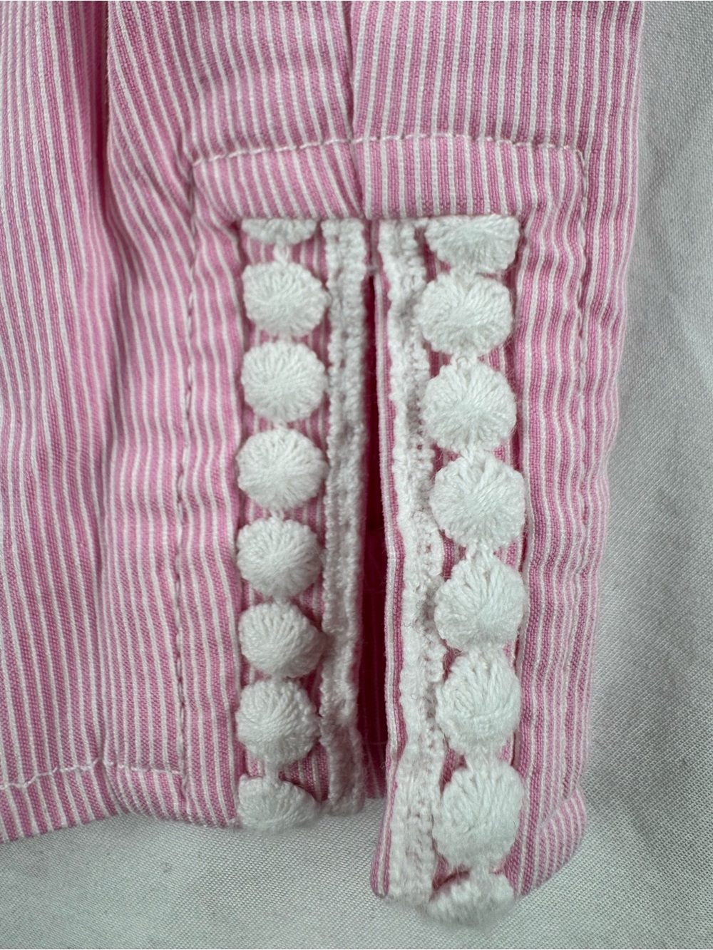 crown & ivy Pink Capris with Button Hem Detail - Picture 5 of 6